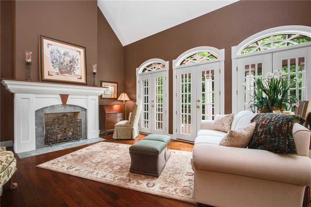 890 Front Road Monaca, PA 15061 - Photo 5 of 24 Gallery Image 5