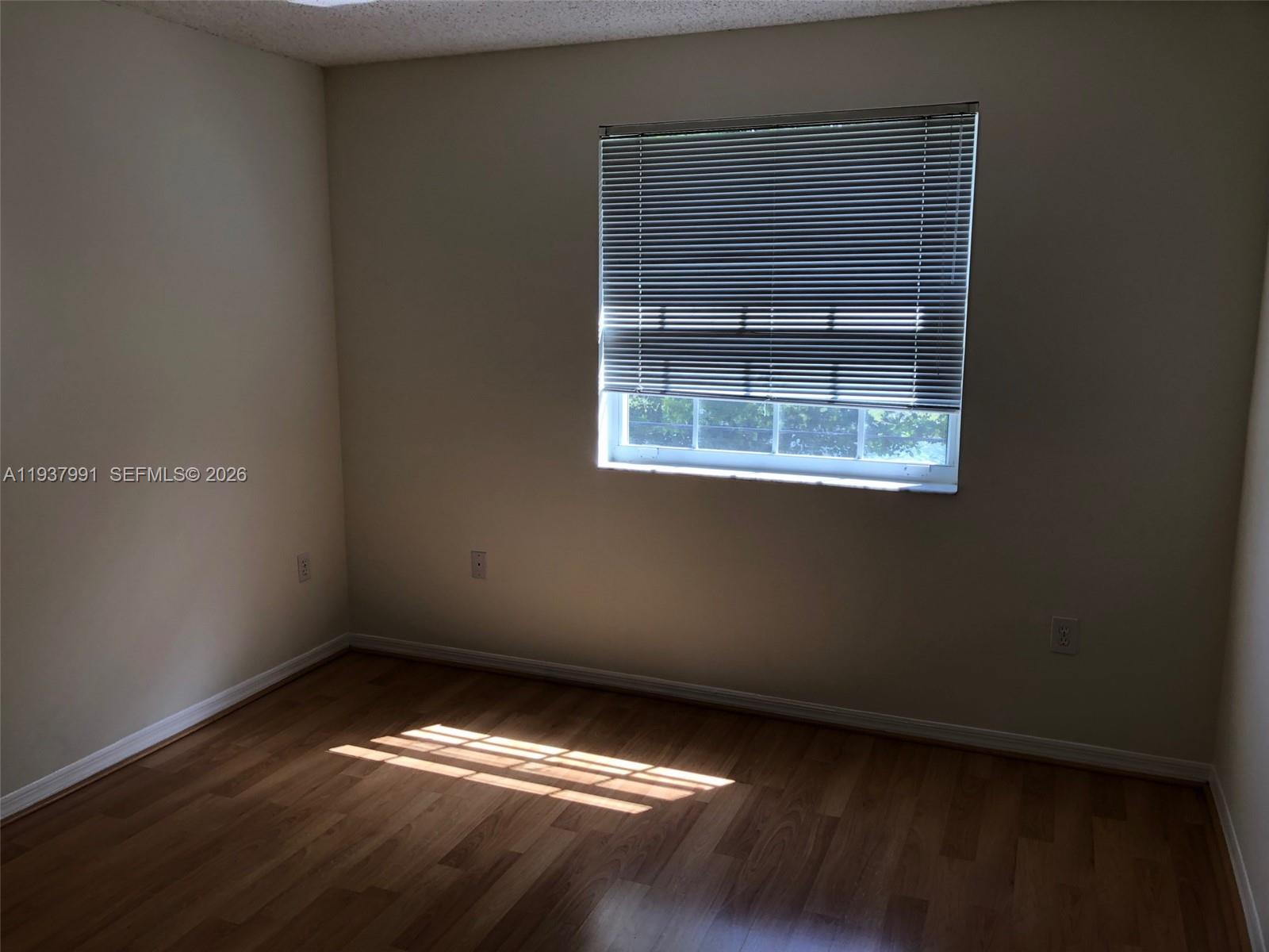 11274 Southwest 64th Lane Miami, FL 33173 - Photo 16 of 34 a view of small space