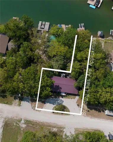 $345,000 | 269 Sugar Lake Drive, Mound City, KS 66056