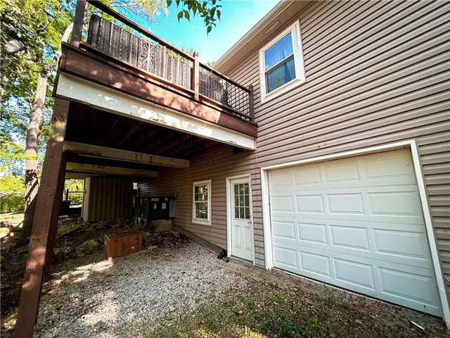 $345,000 | 269 Sugar Lake Drive, Mound City, KS 66056