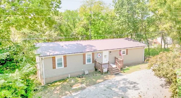 $345,000 | 269 Sugar Lake Drive, Mound City, KS 66056