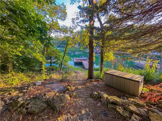 $345,000 | 269 Sugar Lake Drive, Mound City, KS 66056