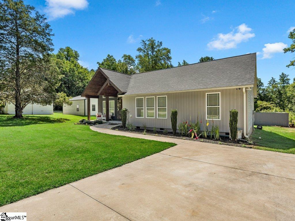 211 Toney Road Union, SC 29379 - Photo 2 of 45