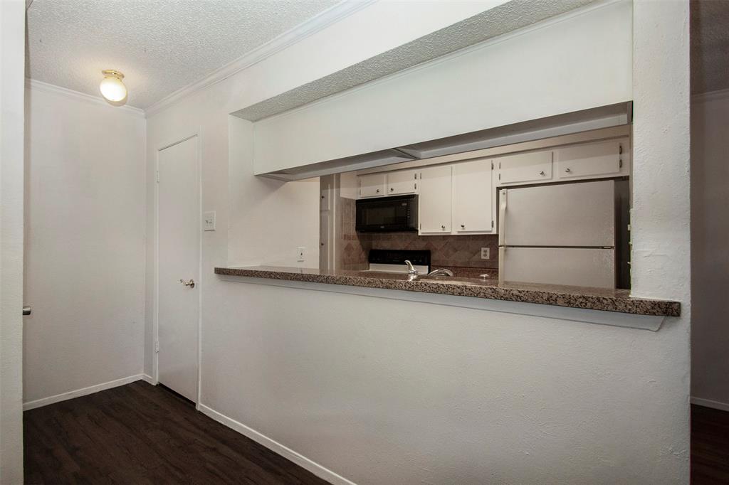 5300 Keller Springs Road, Unit 1090 Dallas, TX 75248 - Photo 19 of 22