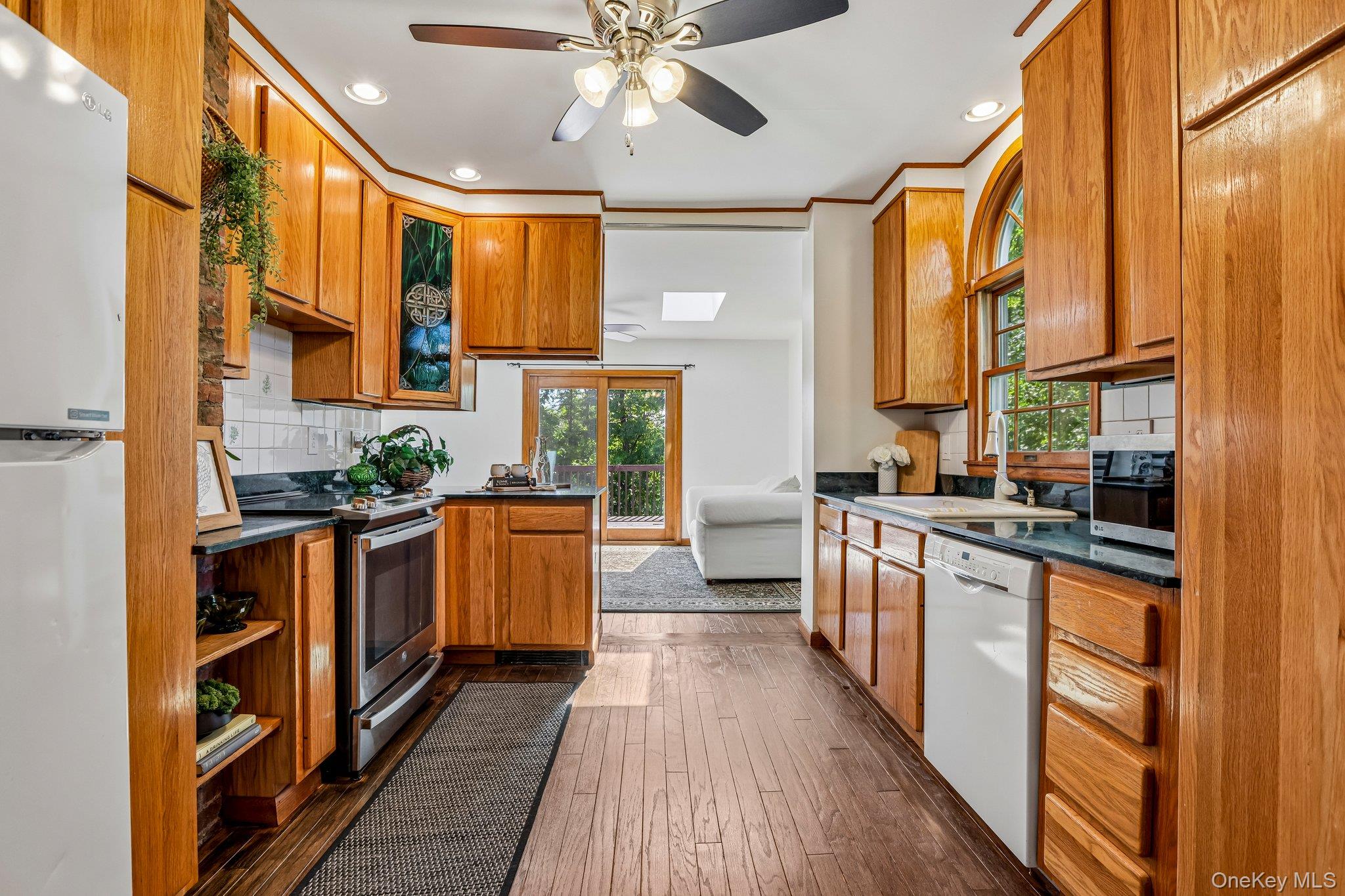 605 Stage Road Monroe, NY 10950 - Photo 12 of 50