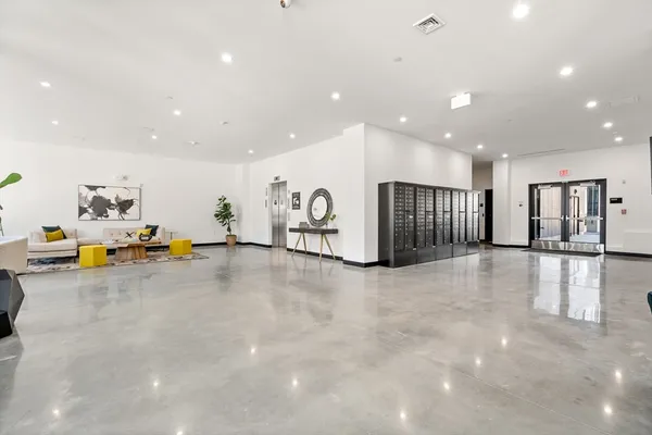 $2,200 | 600 Broadway, Unit 517, Chelsea, MA 02150