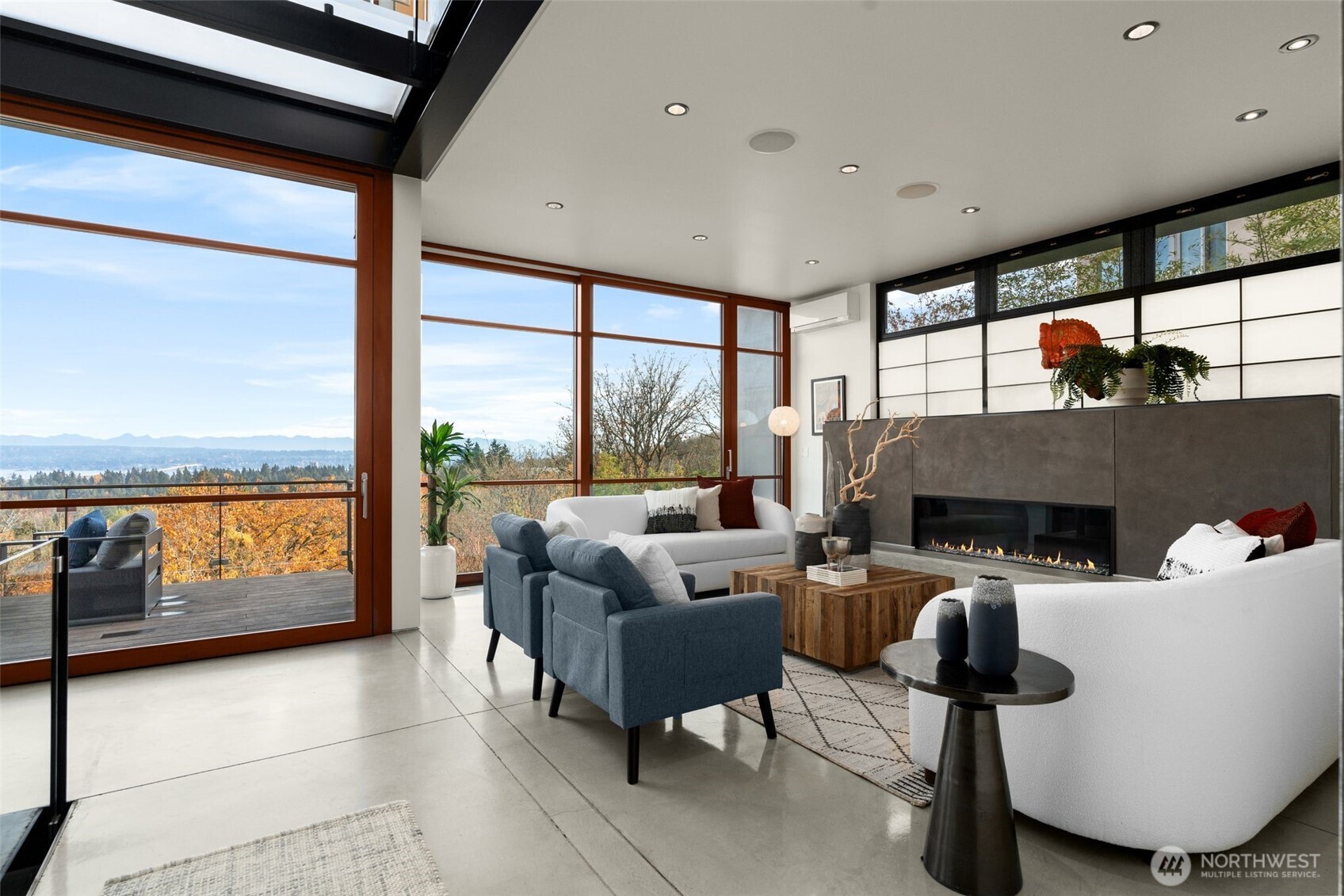 1527 East Howe Street Seattle, WA 98112 - Photo 8 of 40