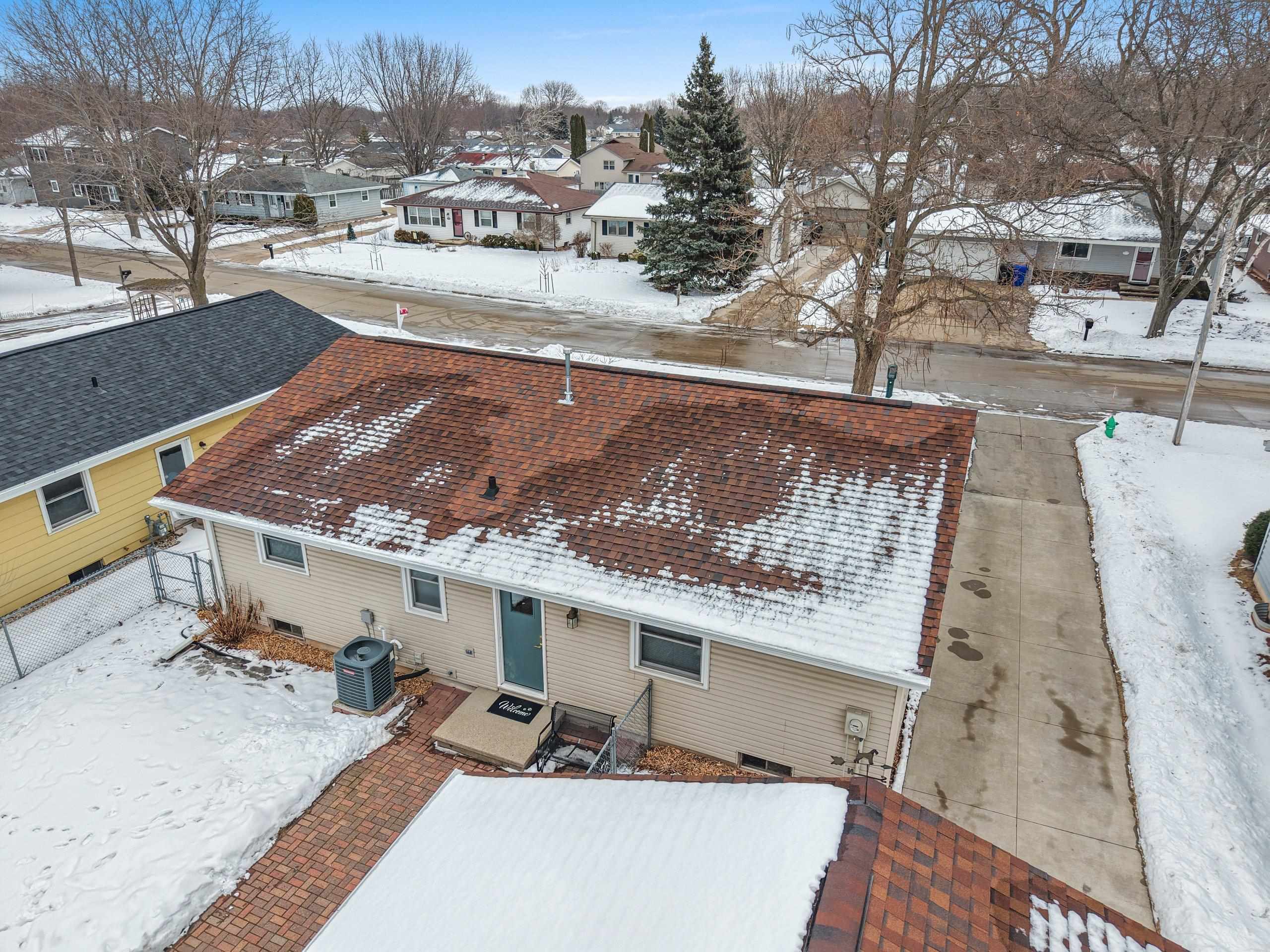 2519 South Eric Drive Appleton, WI 54915 - Photo 46 of 58