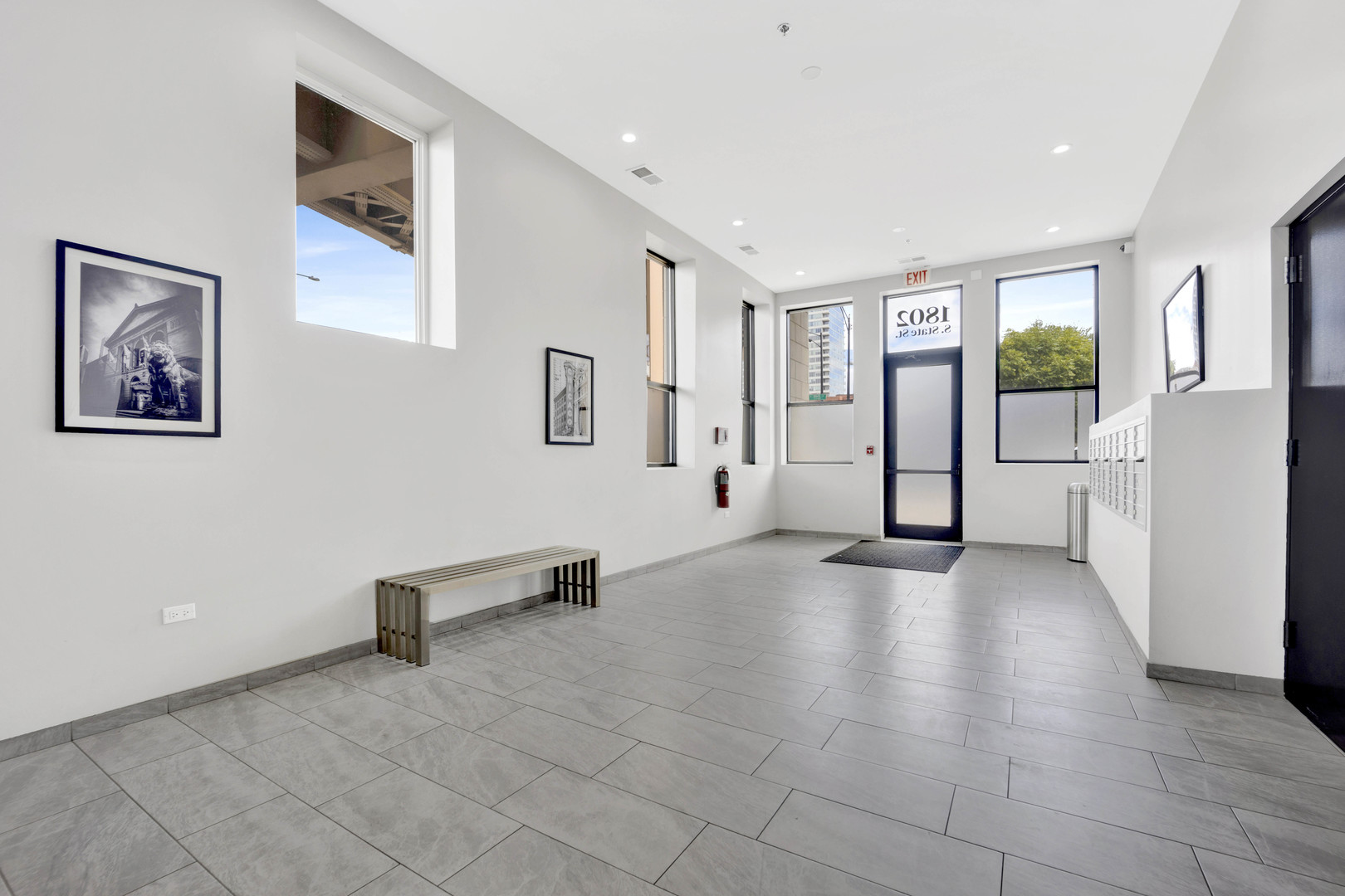 1802 South State Street, Unit 310 Chicago, IL 60616 - Photo 37 of 38