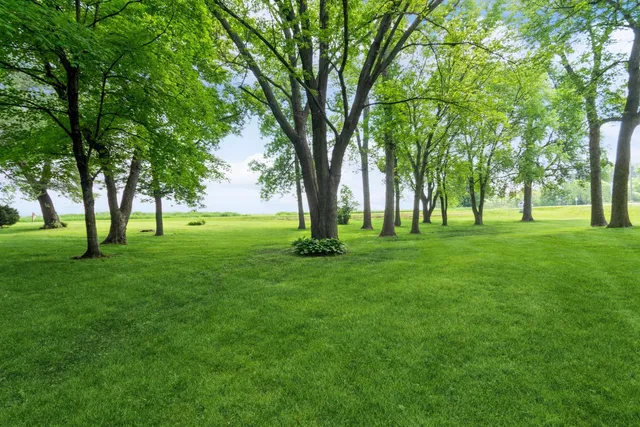 $350,000 | 2584 County Road 33 Southeast, Buffalo, MN 55313