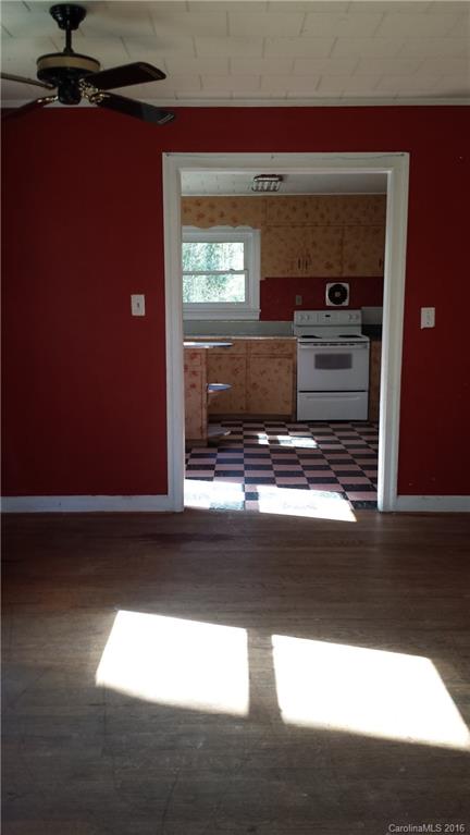 207 Ervin Road Morganton, NC 28655 - Photo 3 of 17 Gallery Image 3