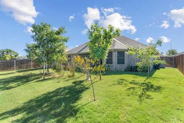 $315,000 | 949 Avagail Avenue, Springtown, TX 76082