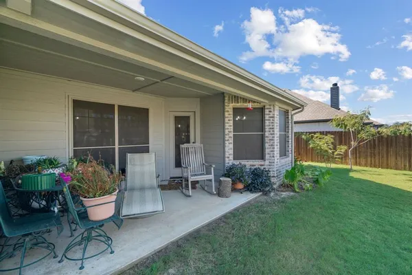 $315,000 | 949 Avagail Avenue, Springtown, TX 76082