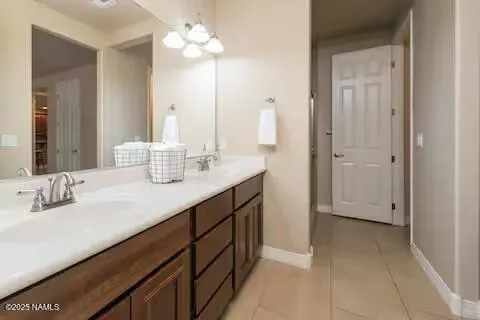 $770,000 | 2860 West Pico Del Monte Circle, Flagstaff, AZ 86001