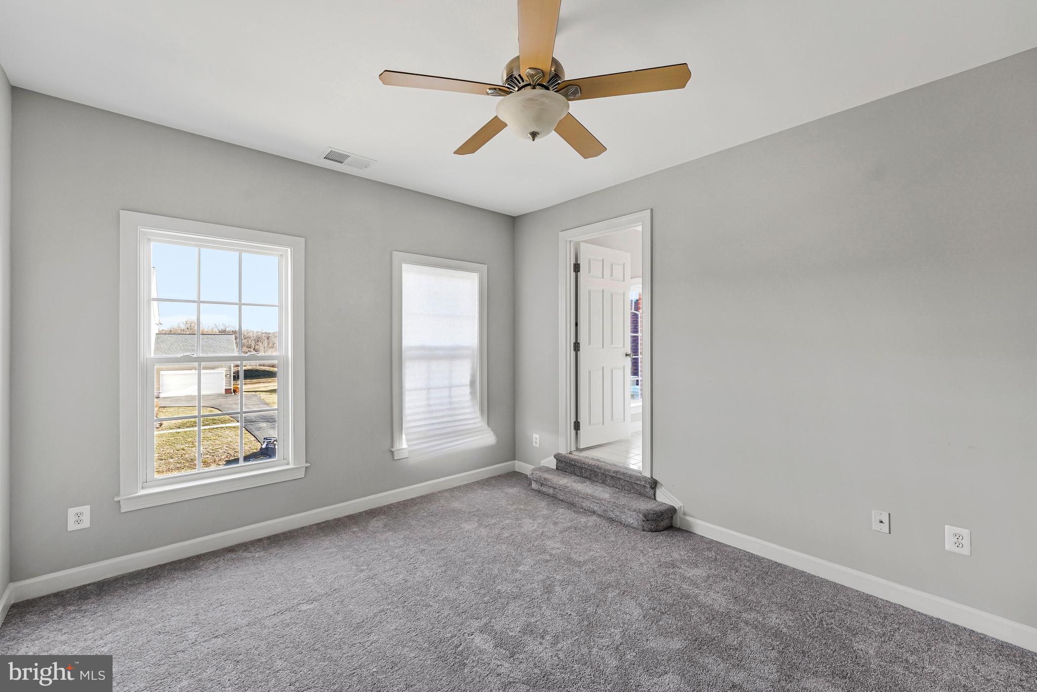 19575 Rothbury Lane Leesburg, VA 20175 - Photo 54 of 76 Bedroom 3