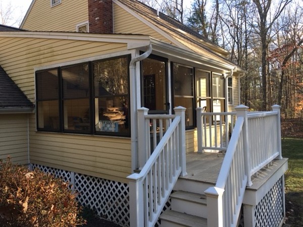 39 Carl Road Walpole, MA 02081 - Photo 3 of 30 Gallery Image 3