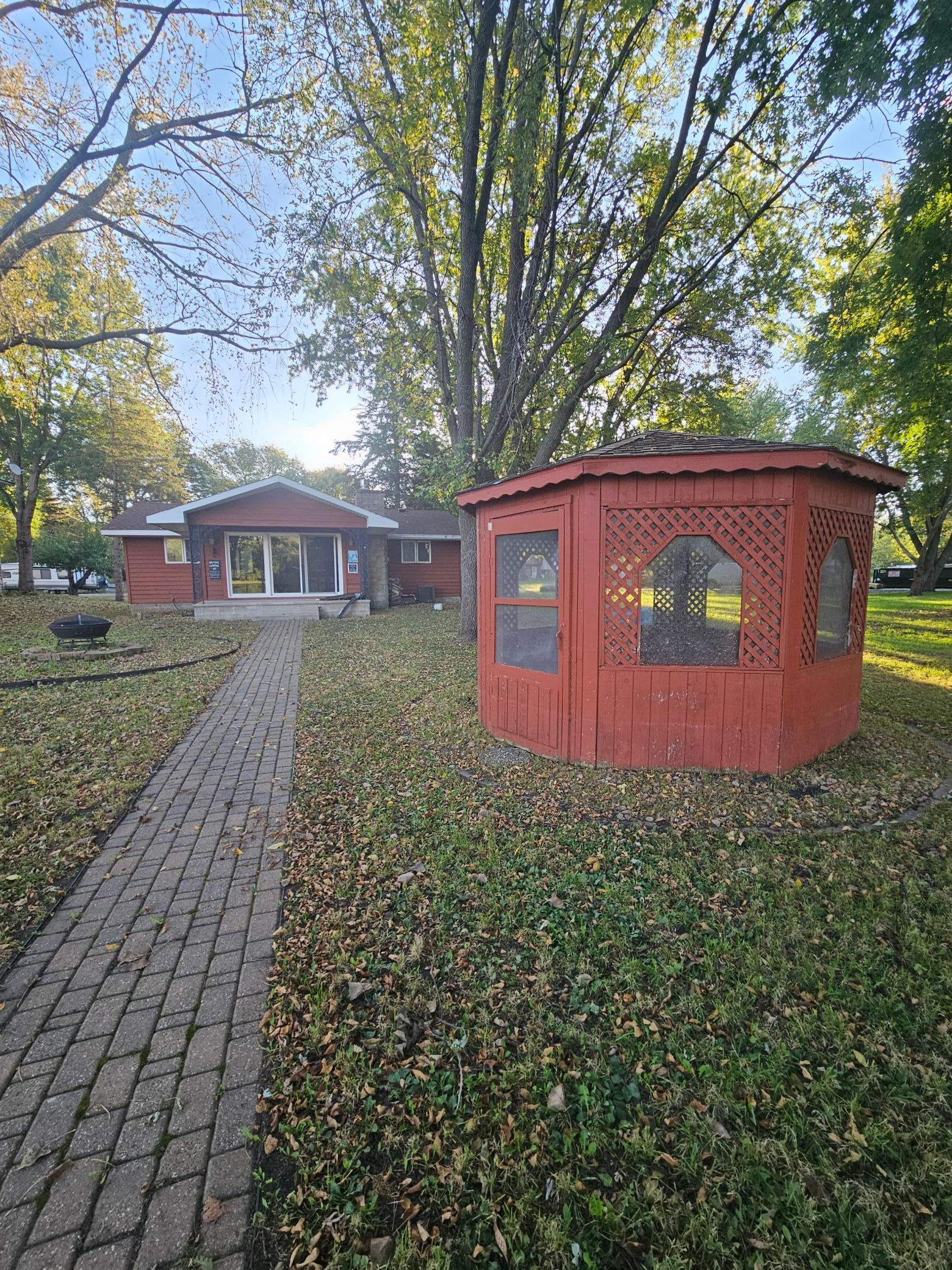 902 North Hazen Street Waterville, MN 56096 - Photo 8 of 20