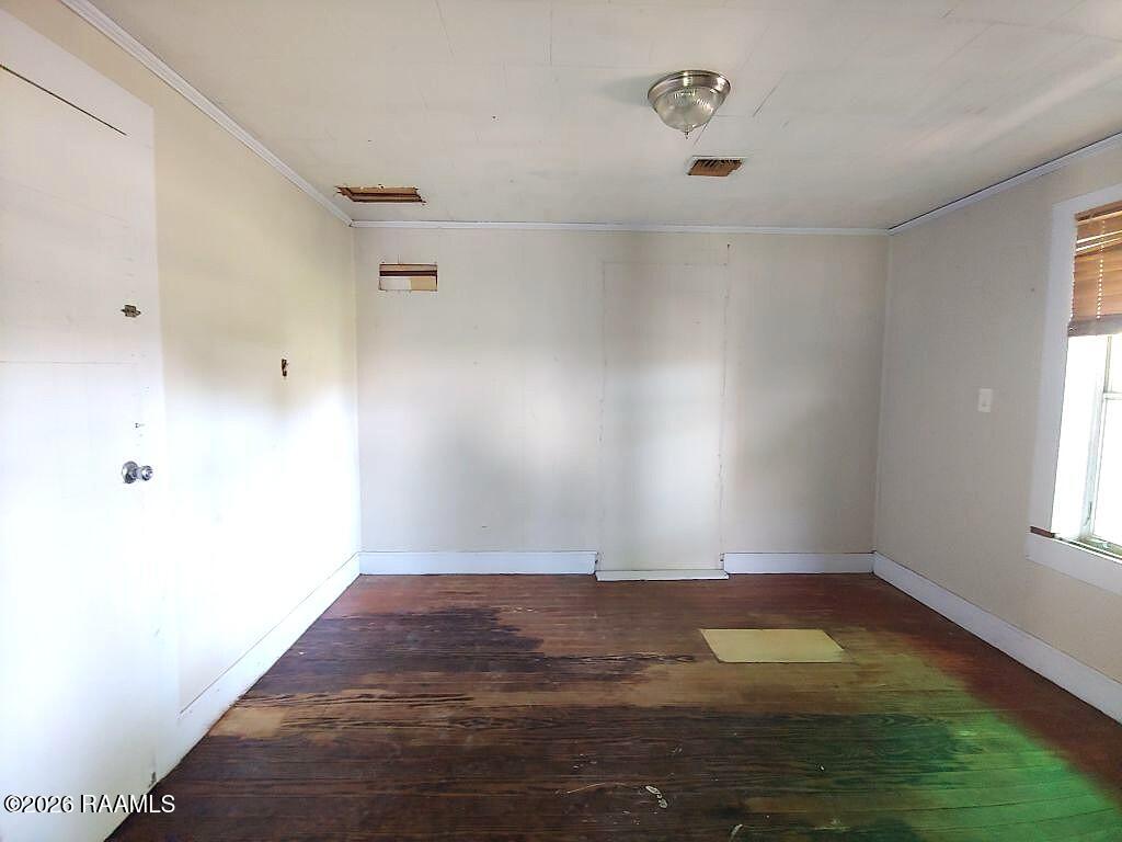 309 Keller Street Crowley, LA 70526 - Photo 9 of 22 9 Bedroom 1