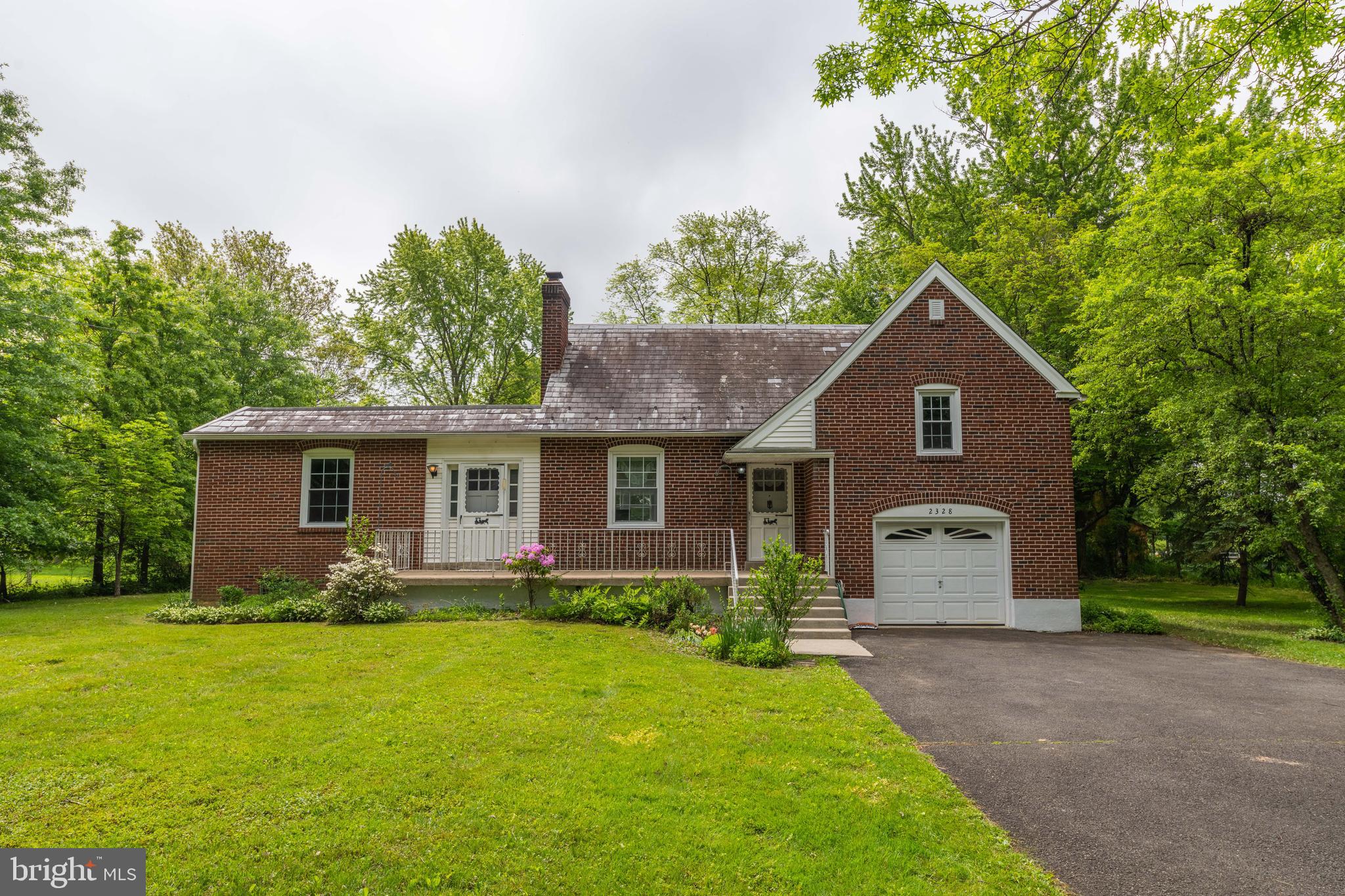 2328 Upper Barness Road Warrington, PA 18976 - Photo 1 of 34 Exterior Brick Front