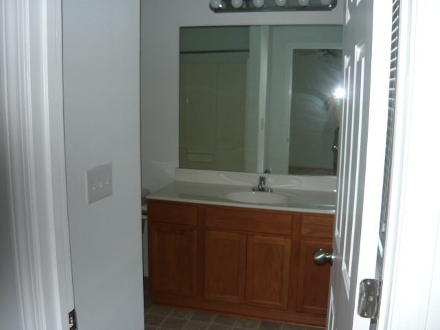 829 Bellview Way Seneca, SC 29678 - Photo 8 of 9