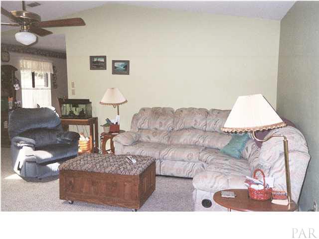 793 Ridge Road Pensacola, FL 32514 - Photo 2 of 21
