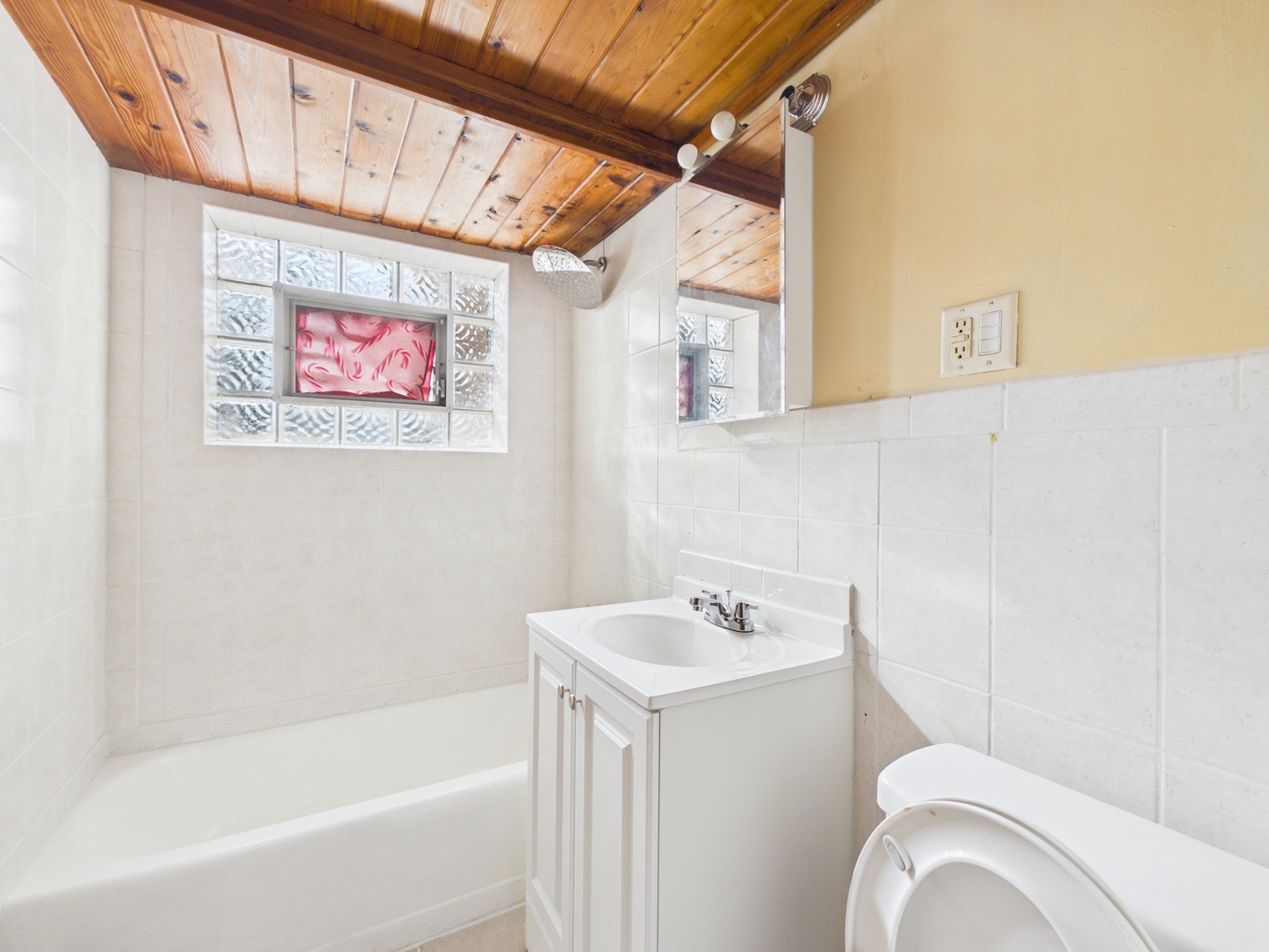 755 Dulles Road, Unit A Des Plaines, IL 60016 - Photo 4 of 5