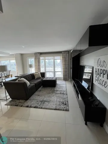 $3,999 | 133 North Pompano Beach Boulevard, Unit 211, Pompano Beach, FL 33062