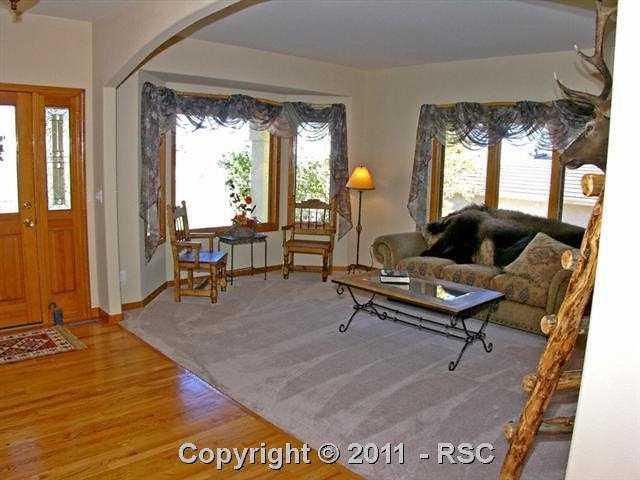 6425 Wilson Road Colorado Springs, CO 80919 - Photo 4 of 16
