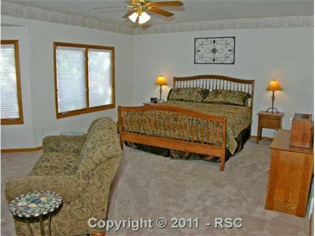 6425 Wilson Road Colorado Springs, CO 80919 - Photo 6 of 16