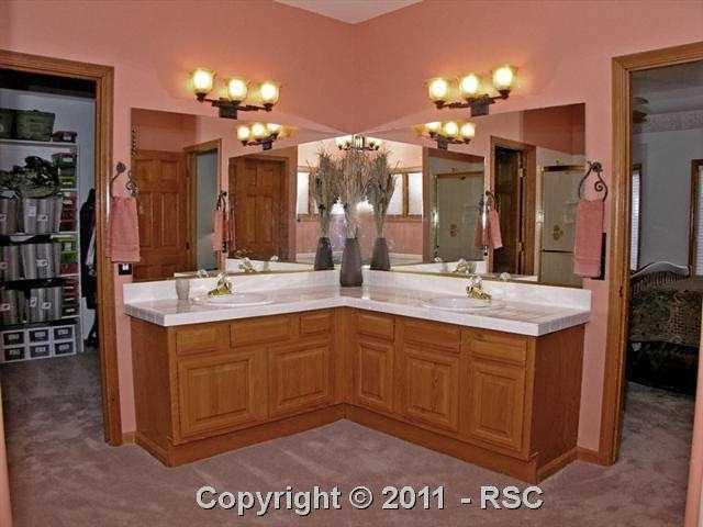 6425 Wilson Road Colorado Springs, CO 80919 - Photo 7 of 16