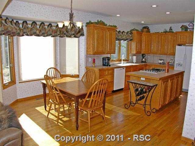 6425 Wilson Road Colorado Springs, CO 80919 - Photo 9 of 16
