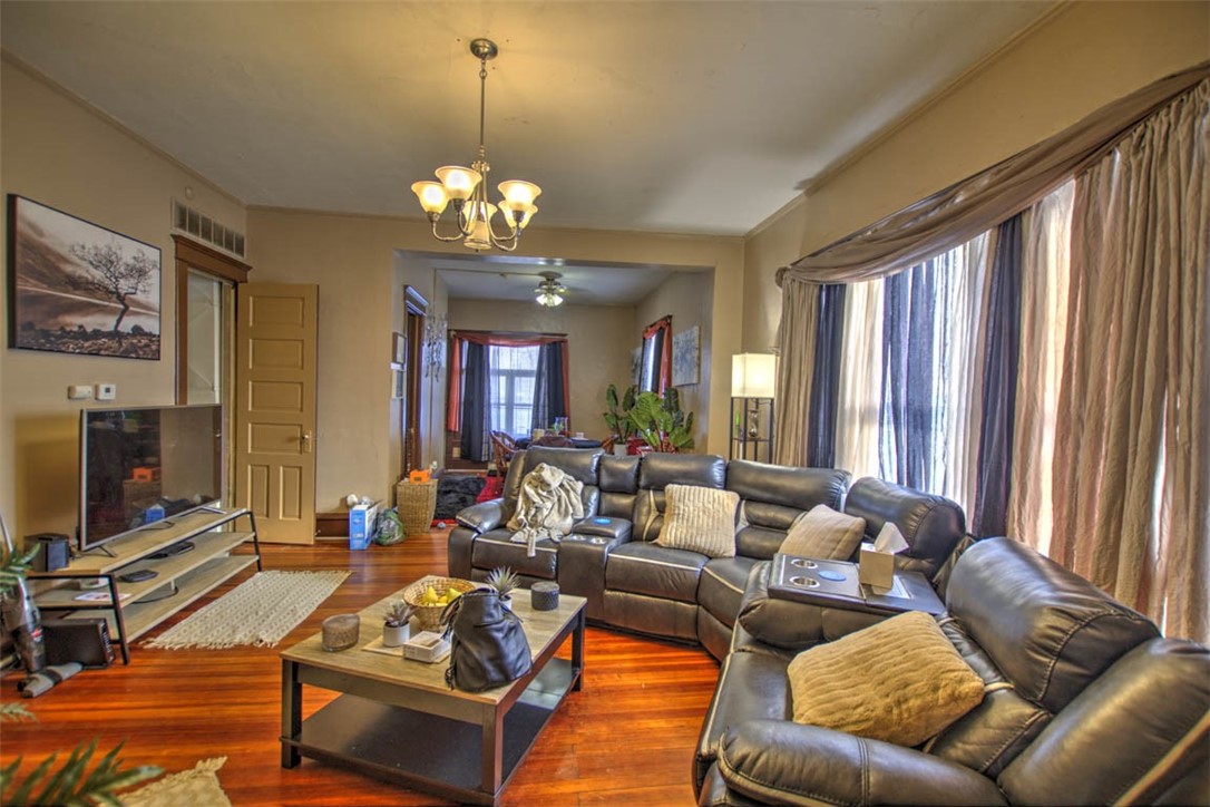 1643 North Main Street Decatur, IL 62526 - Photo 14 of 24