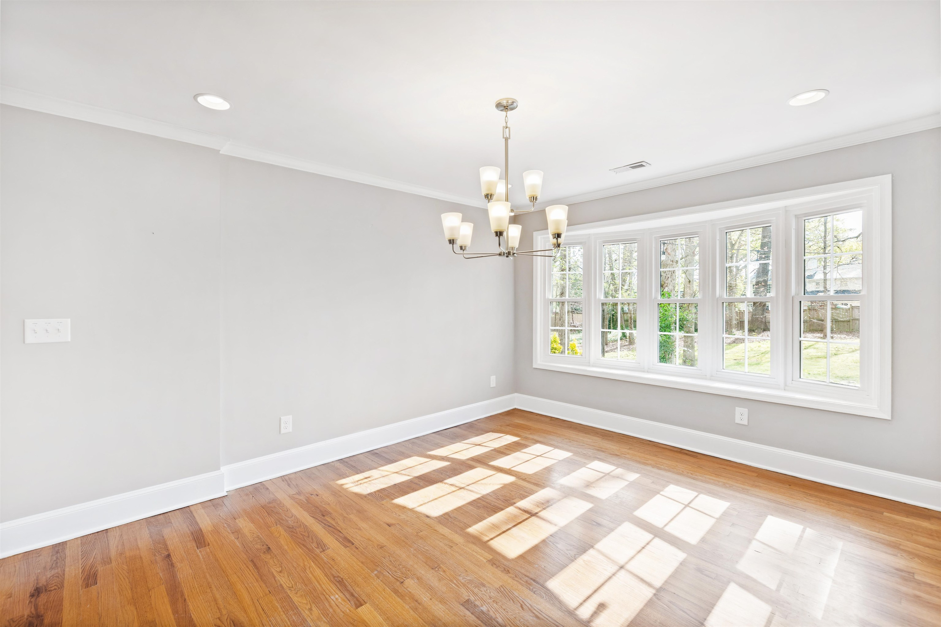 5101 Rembert Drive Raleigh, NC 27612 - Photo 17 of 36 Dining Area