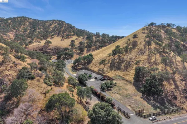 $1,999,988 | 16800 Marsh Creek Road, Clayton, CA 94517