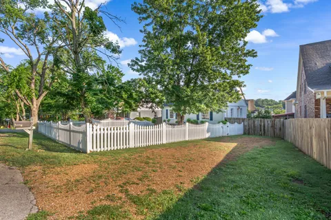 $799,900 | 1826 Wildwood Avenue, Nashville, TN 37212