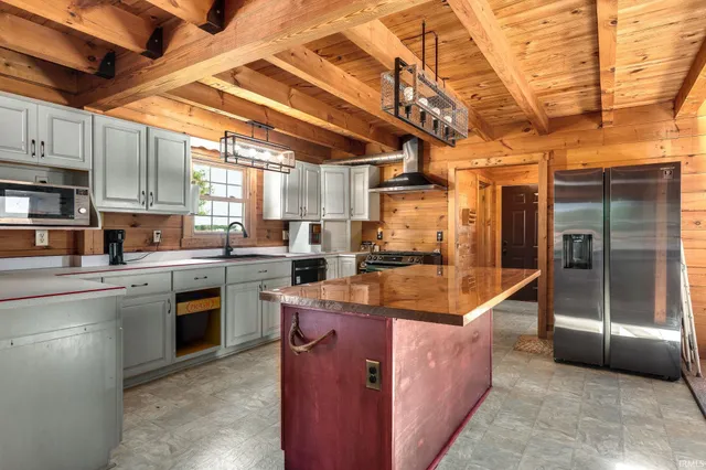 $460,000 | 11029 South 125 West, Romney, IN 47981