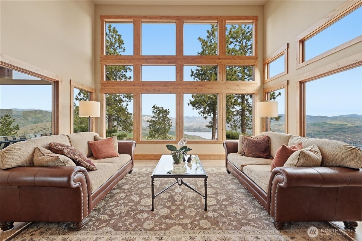 300 Hawks Ridge Road Chelan, WA 98816 - Photo 14 of 40