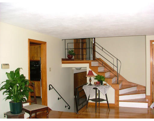 21 Athens Drive Saugus, MA 01906 - Photo 5 of 14