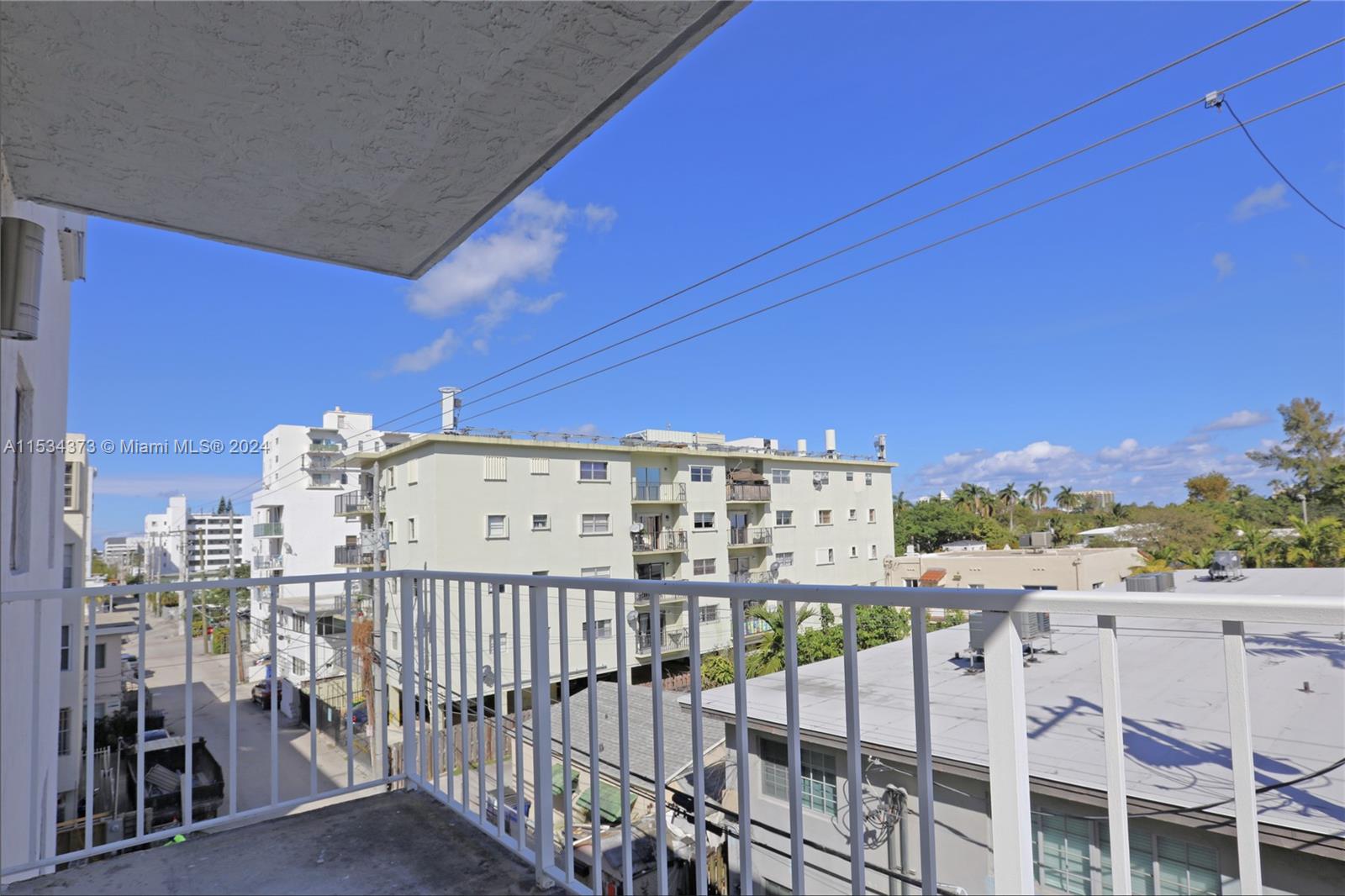 Flamingo-Lummus Miami Beach, FL 33139 - Photo 7 of 16 a view of a balcony with city view