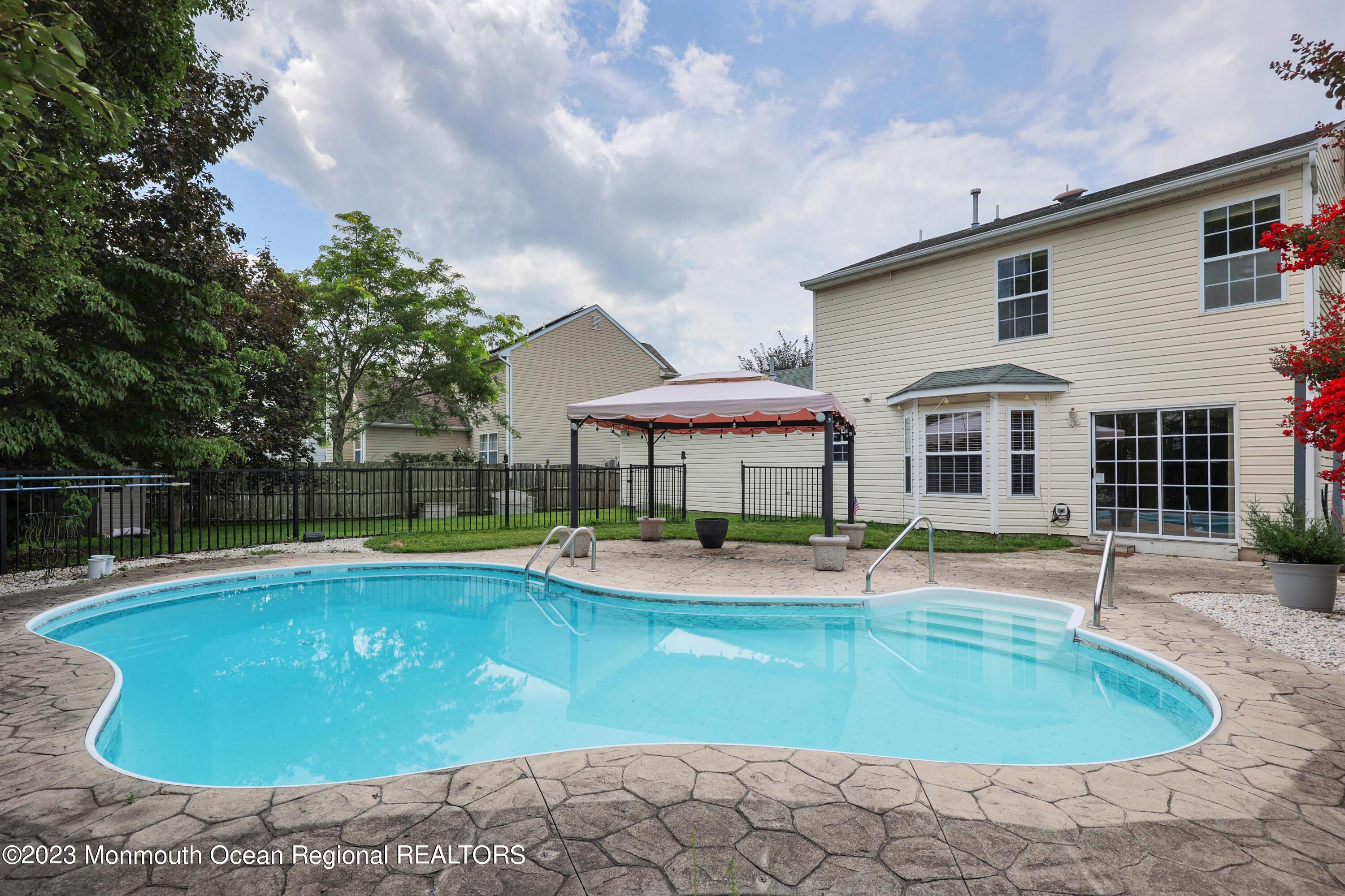 15 Bryce Canyon Road Howell, NJ 07731 - Photo 21 of 25 758A5532_3_4_5_6