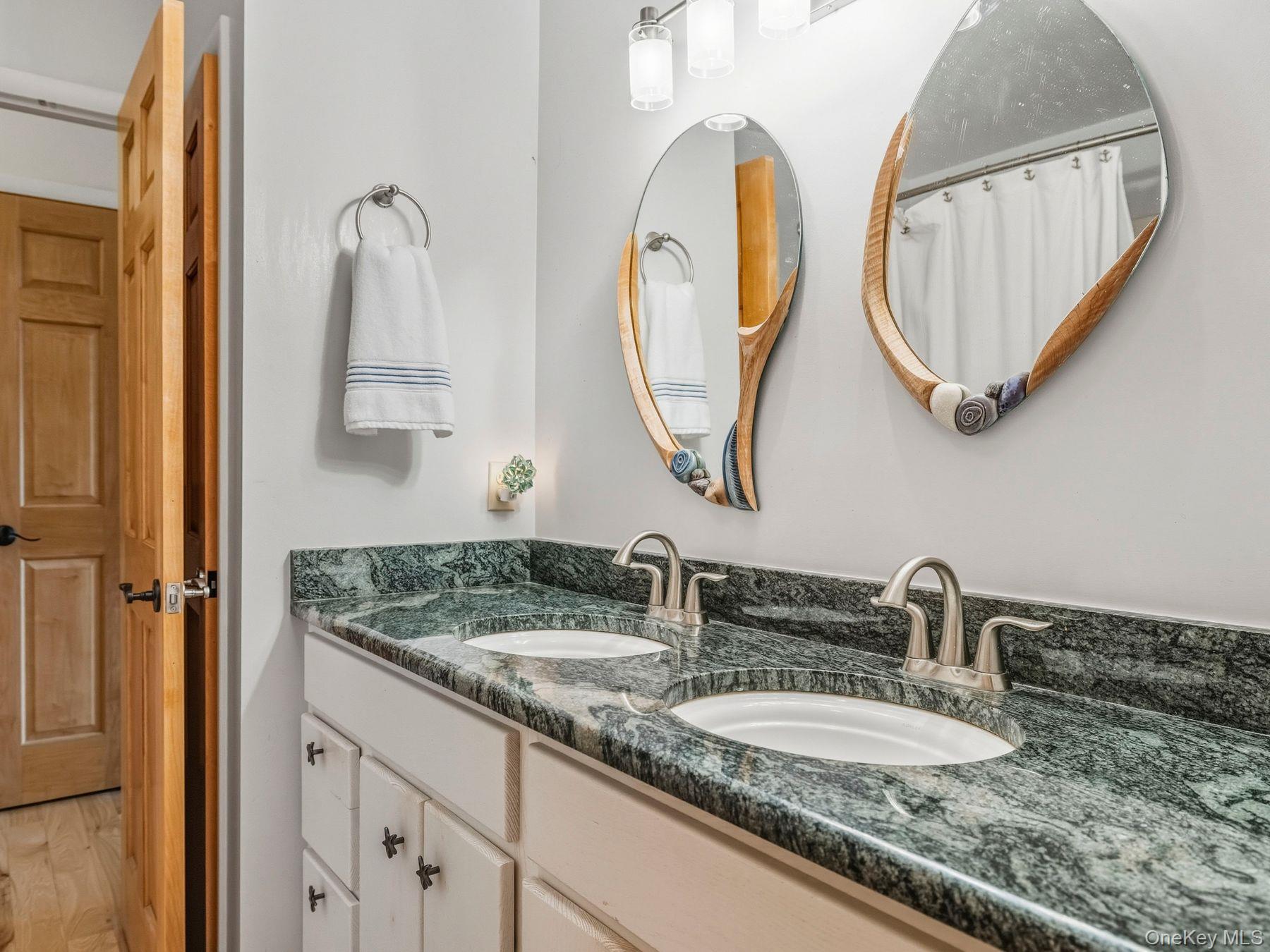 47 Rondout Harbor Port Ewen, NY 12466 - Photo 23 of 50 Gallery Image 23
