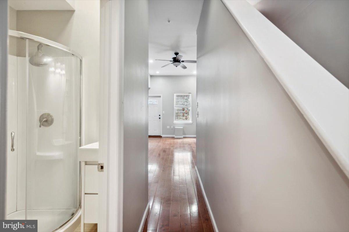 528 South 13th Street, Unit 1 Philadelphia, PA 19147 - Photo 4 of 21