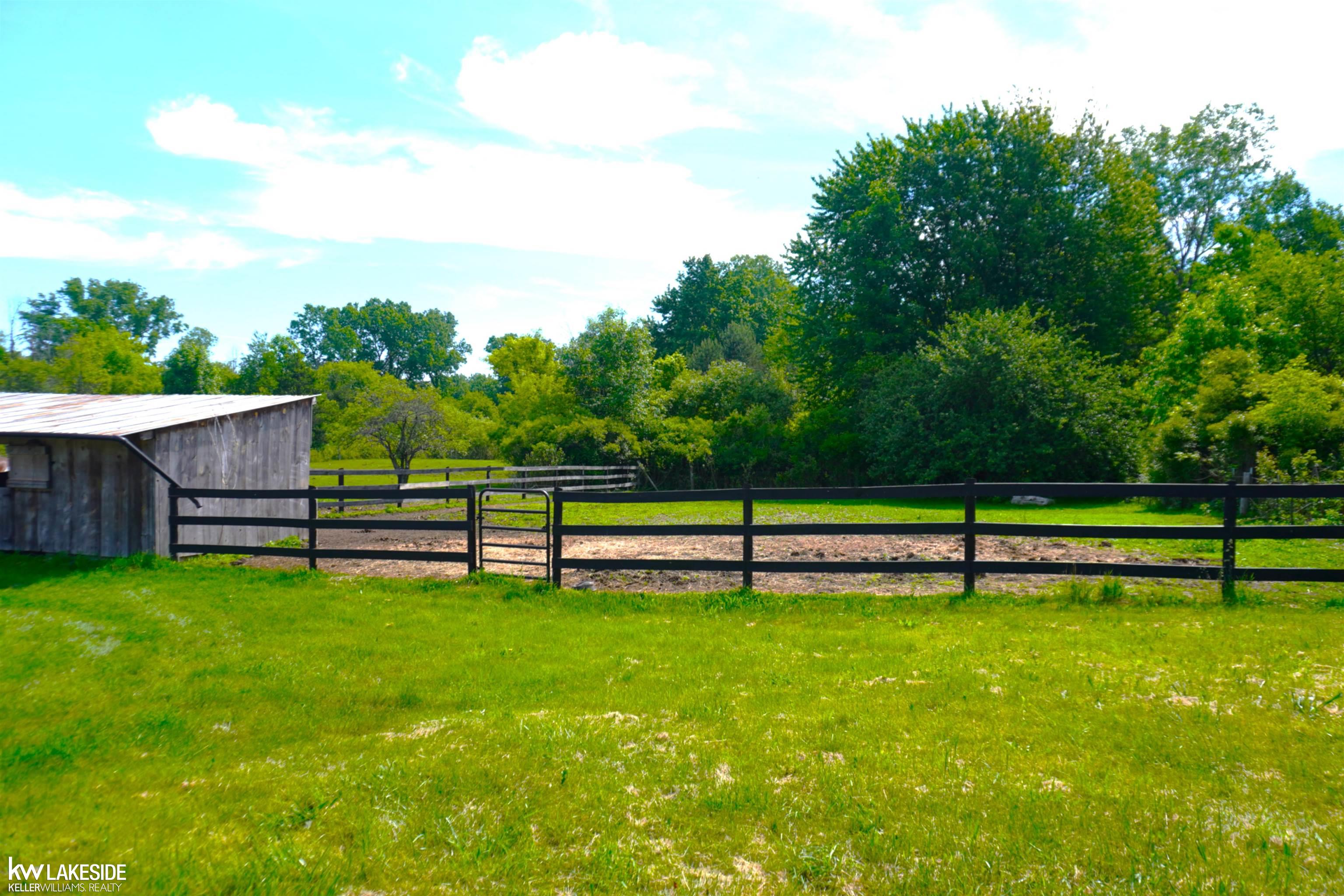 9956 Sharp Road Clifford, MI 48727 - Photo 7 of 8