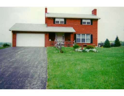 110 Country Lane Road Butler, PA 16001 - Photo 1 of 8 Exterior Front.