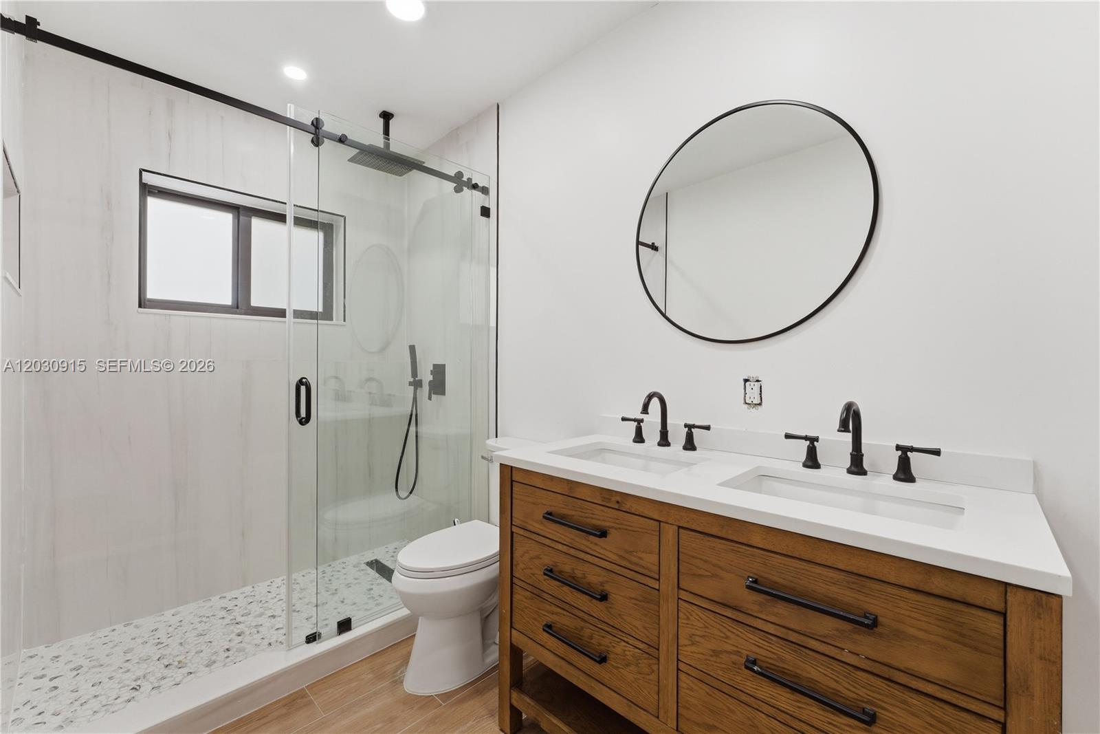 121 Southwest 71st Avenue Miami, FL 33144 - Photo 10 of 32