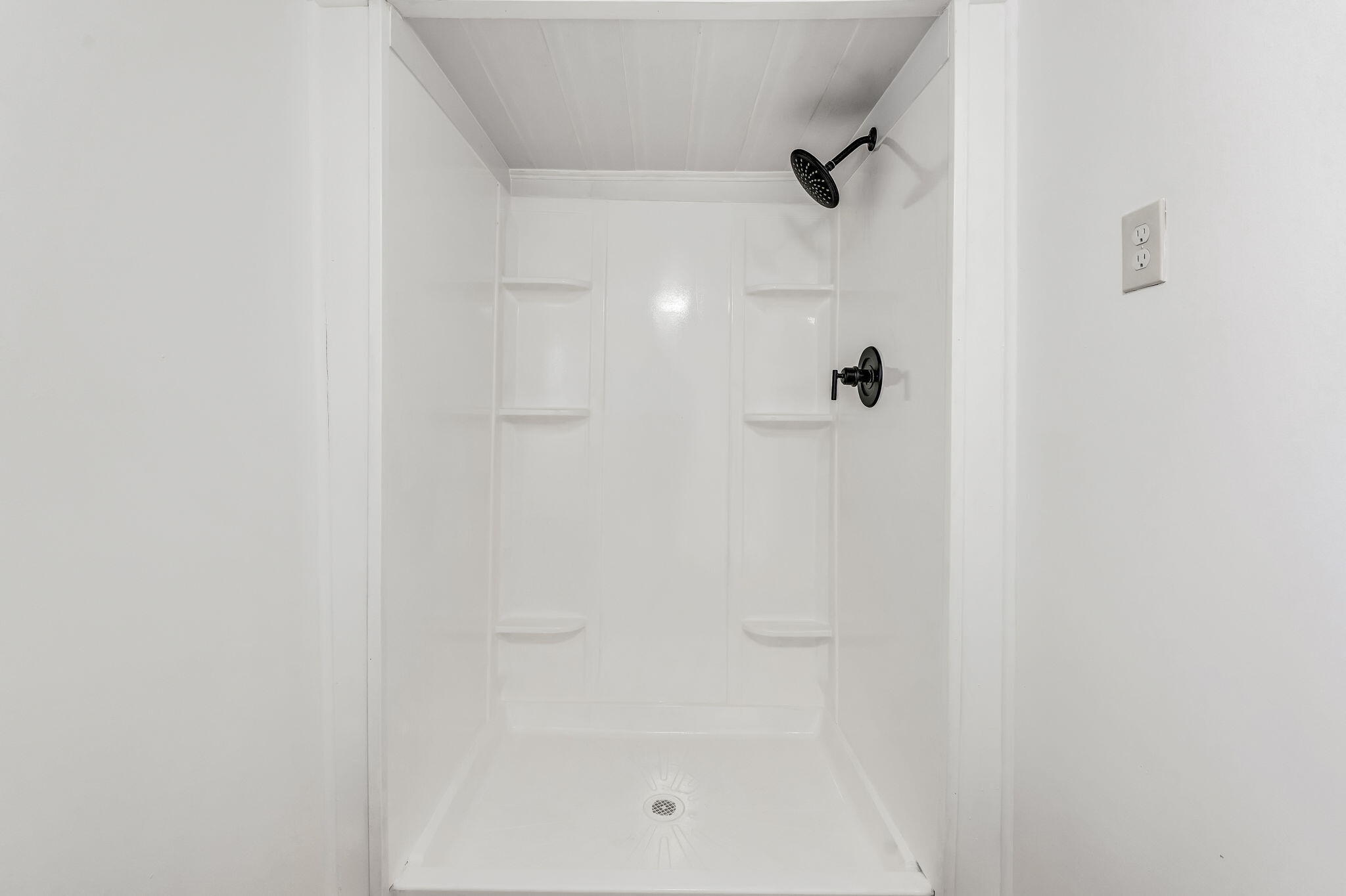 22 Pine Street Milford, ME 04461 - Photo 12 of 29 24-web-or-mls-22-pine-st