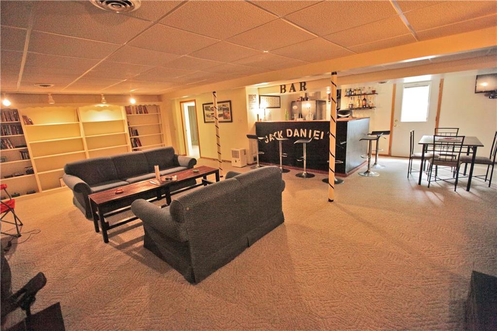 203 Pine Tract Road Butler, PA 16001 - Photo 22 of 23 Gallery Image 22