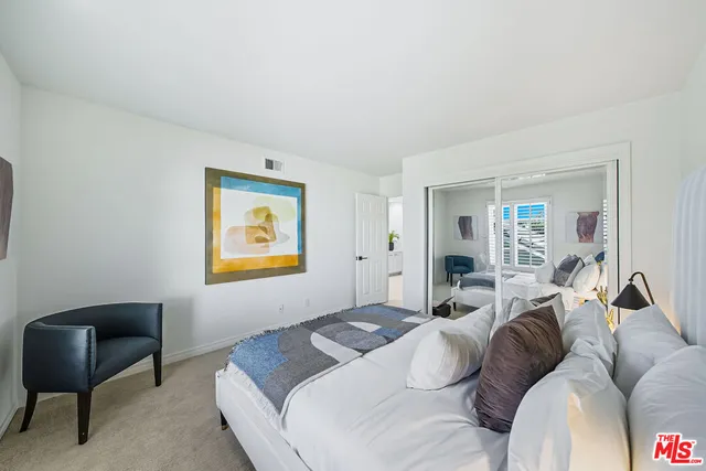 $3,795,000 | 19382 Woodlands Drive, Huntington Beach, CA 92648