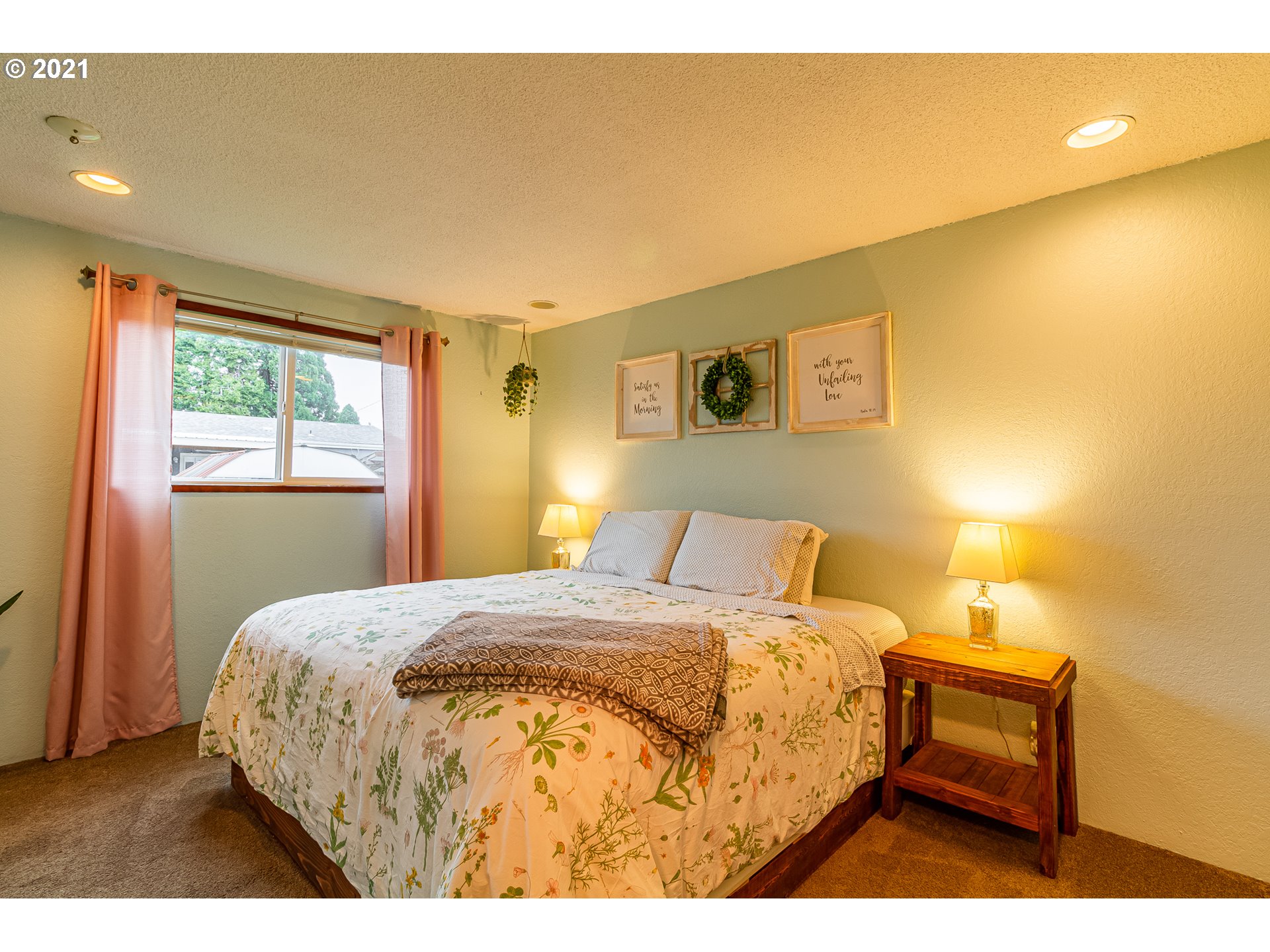 3748 South E Street Springfield, OR 97478 - Photo 14 of 25