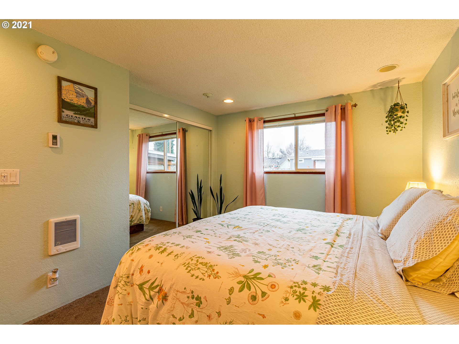 3748 South E Street Springfield, OR 97478 - Photo 15 of 25
